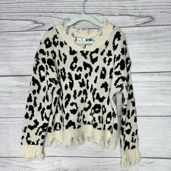 BELLE DU JOUR GIRLS DISTRESSED LEOPRAD ANIMAL PRINT LONG SLEEVE SWEATER SIZE‎ 8 - Picture 1 of 4